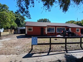 520 52nd St in West Palm Beach, FL - Building Photo