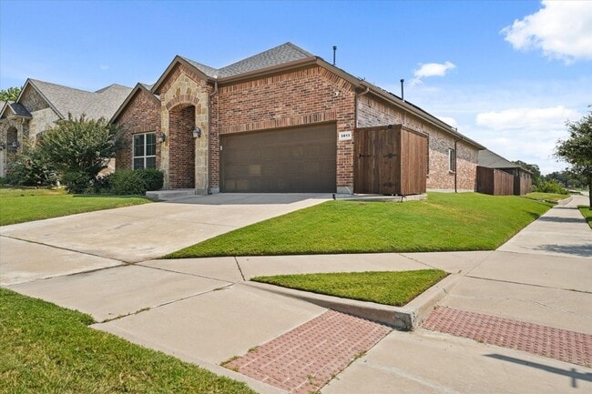 3813 Gennaker Dr, Unit 6033B249 in Denton, TX - Building Photo - Building Photo