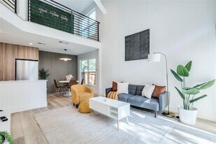 1902 Albury Cove in Austin, TX - Building Photo