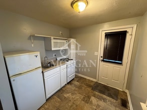 830 E 7th St in Anderson, IN - Building Photo - Building Photo