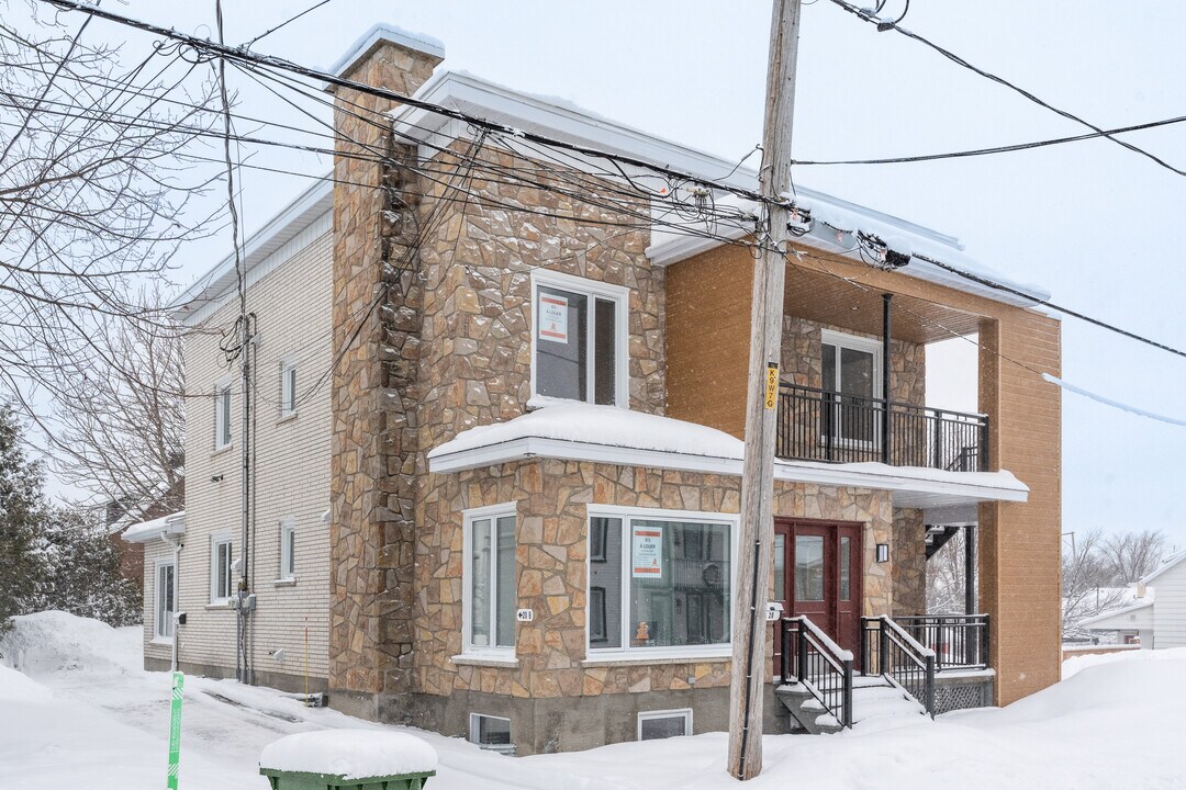 20 Sauvageau St in Lévis, QC - Building Photo