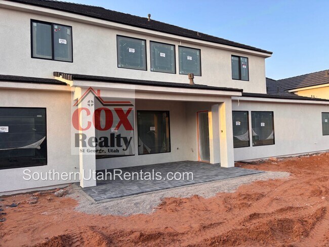 5244 W 2040 S in Hurricane, UT - Building Photo - Building Photo
