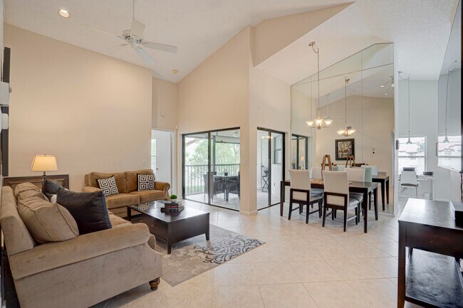 5915 Parkwalk Dr in Boynton Beach, FL - Building Photo - Building Photo