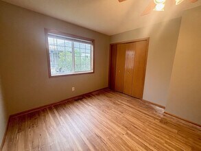 2326 Mathias Rd in Shakopee, MN - Building Photo - Building Photo