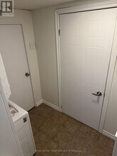 352 Highland Ave in Oshawa, ON - Building Photo - Building Photo