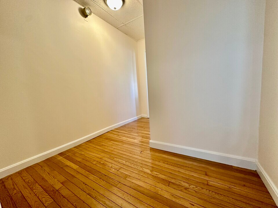 9 Bowdoin St in Boston, MA - Building Photo