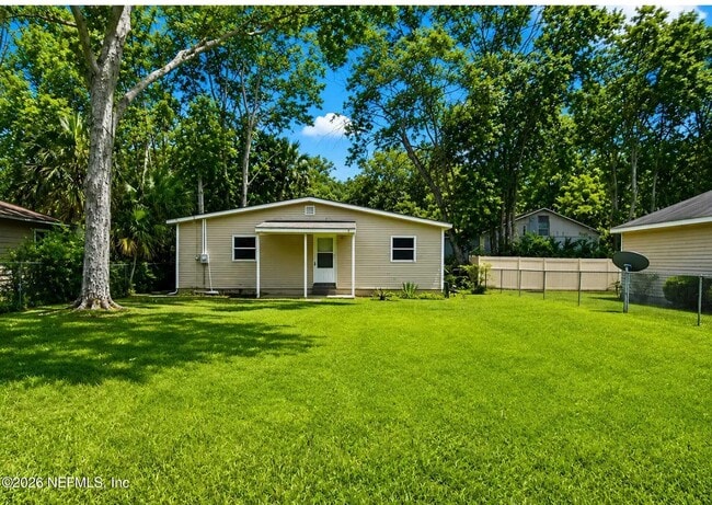 property at 2112 Tuskegee Rd