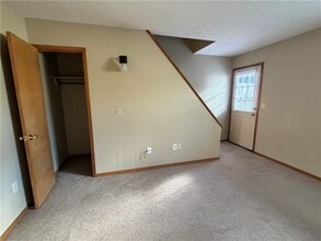 460 N Garrett St in Siloam Springs, AR - Building Photo - Building Photo