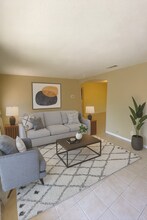 401 Philco Dr in Austin, TX - Building Photo - Building Photo