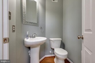 7593 Taunton Ct in Severn, MD - Building Photo - Building Photo