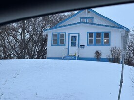 624 N Lewis Ave in Sioux Falls, SD - Building Photo