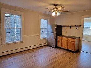 45 Kinnaird St in Cambridge, MA - Foto de edificio - Building Photo