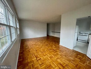 1616 Preston Rd in Alexandria, VA - Building Photo - Building Photo