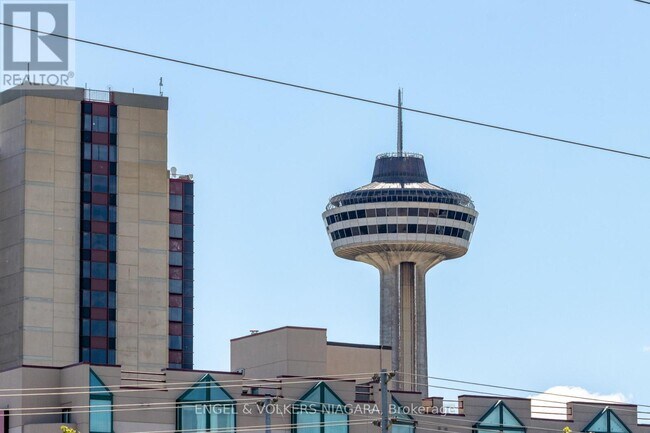 5969 Gladstone St in Niagara Falls, ON - Building Photo - Building Photo