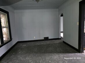 9379 Manor in Detroit, MI - Building Photo - Building Photo