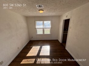 800 SW 52nd St in Oklahoma City, OK - Building Photo - Building Photo