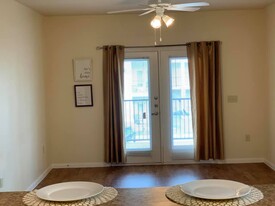 Sundance Meadows in Brownsville, TX - Building Photo