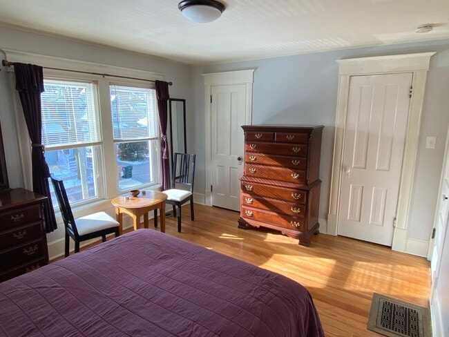 property at 2818 Sommers Ave