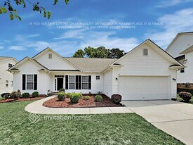 14643 Eastgrove Dr in Pineville, NC - Building Photo