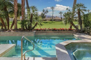 75305 Spyglass Dr in Indian Wells, CA - Building Photo