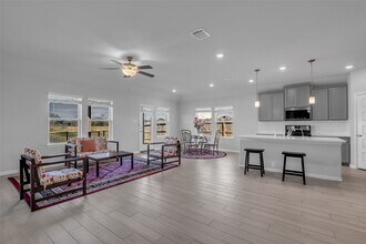 1202 Oak Barrel Run in Richmond, TX - Building Photo - Building Photo