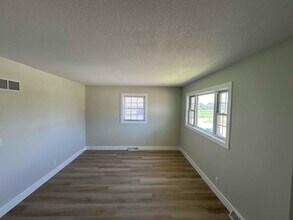 407 W 65th St in Davenport, IA - Building Photo - Building Photo
