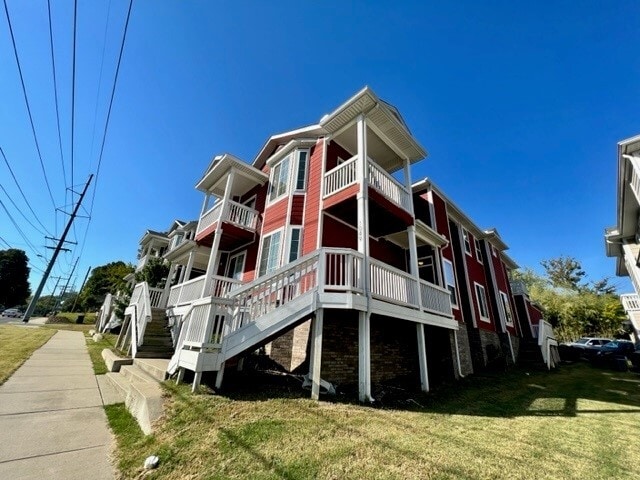 property at 1049 N Leverett Ave