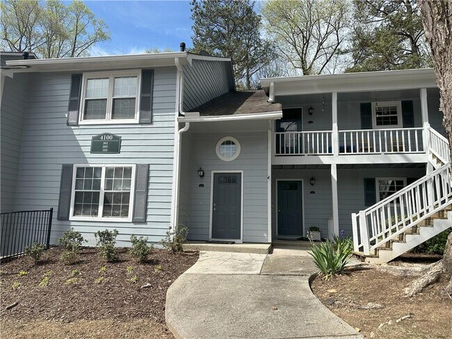 4100 Riverlook Pkwy SE