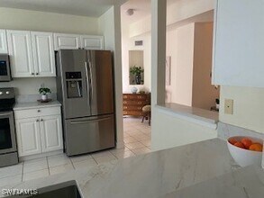 600 Diamond Cir in Naples, FL - Building Photo - Building Photo