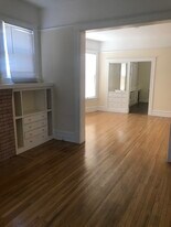 213 W Washington Ave, Unit 213 W Washington Ave in Santa Ana, CA - Building Photo