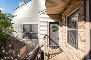 7340 Skillman St in Dallas, TX - Building Photo