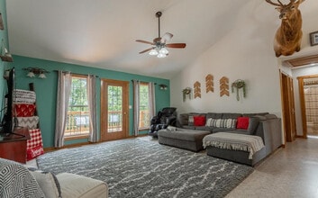 2404 Victor Church Rd in Branson, MO - Building Photo - Building Photo