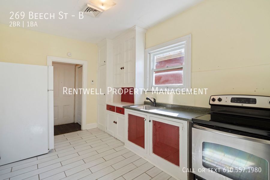 269 Beech St in Pottstown, PA - Building Photo