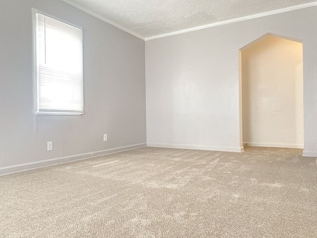 2434 Himebaugh Ave in Omaha, NE - Building Photo - Building Photo