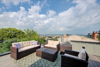 328 Mulberry St in Cincinnati, OH - Building Photo - Building Photo