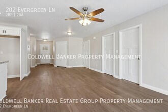 202 Evergreen Ln in Chilton, WI - Building Photo - Building Photo