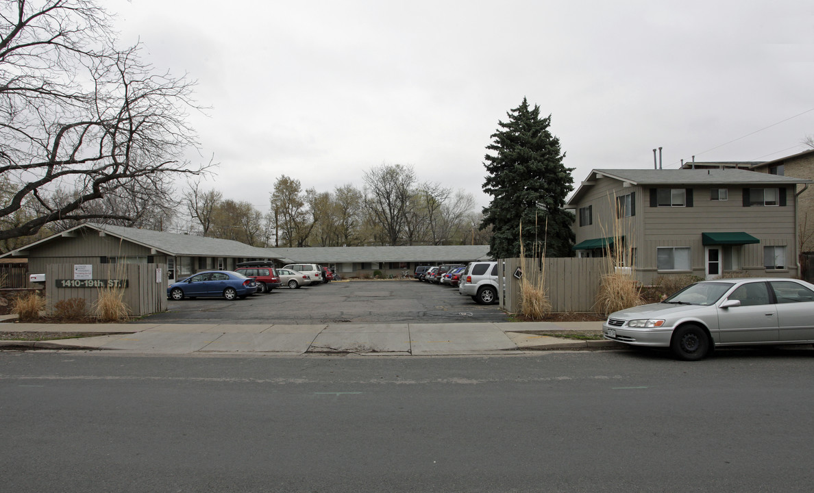 Yockey Apartments in Boulder, CO - Building Photo