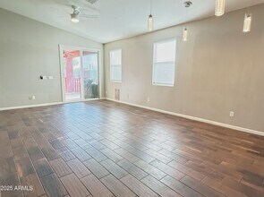 7453 E Osage Ave in Mesa, AZ - Building Photo - Building Photo