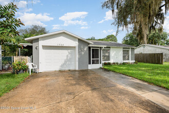 1725 Valley Forge Dr in Titusville, FL - Building Photo - Building Photo