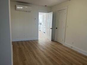 3 State St, Unit A3 in Newburyport, MA - Foto de edificio - Building Photo