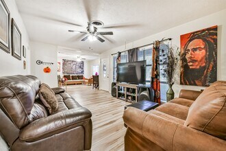 222 Linda St in Deer Park, TX - Building Photo - Building Photo