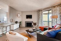 Building Photo - Alta Springs Apartamentos in Denver, Colorado