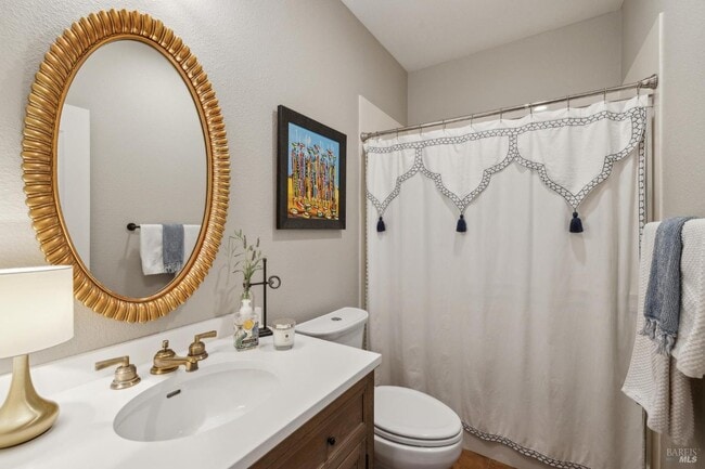 property at 2108 W Lincoln Ave