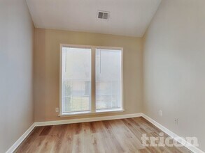 1240 Bacardi Ct in Wake Forest, NC - Building Photo - Building Photo