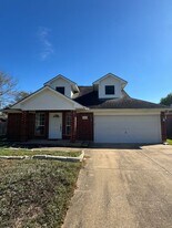 1216 Mullins Ct in College Station, TX - Building Photo