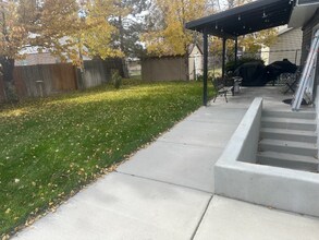 3461 Cannon Creek Cir in Salt Lake City, UT - Foto de edificio - Building Photo