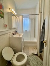 1161 Boylston St, Unit 5 in Boston, MA - Foto de edificio - Building Photo