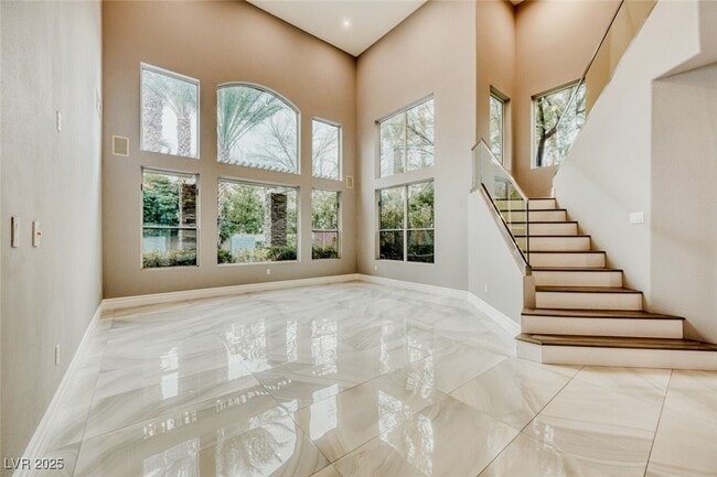 property at 136 S Buteo Woods Ln