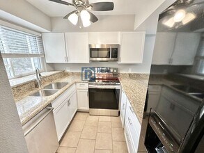 251 S Nome St in Aurora, CO - Building Photo - Building Photo