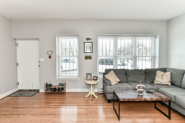 2630 Adams Mill Rd NW in Washington, DC - Building Photo - Building Photo